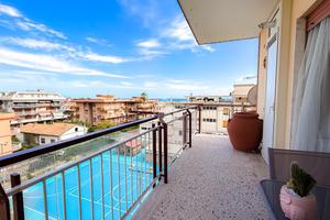 3 LOCALI A FORMIA