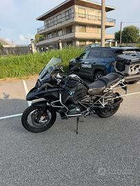 GS 1200 ADV TRIPLE BLACK
