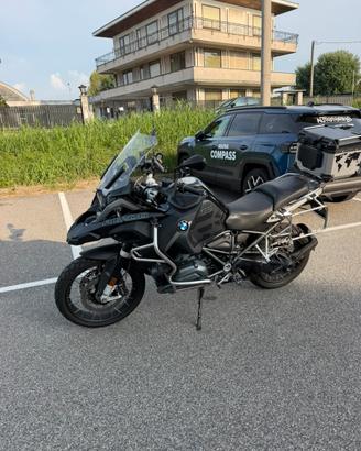 GS 1200 ADV TRIPLE BLACK