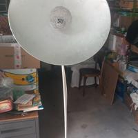 lampada a piantana padella