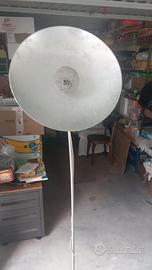 lampada a piantana padella