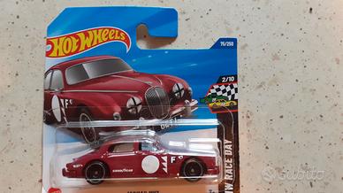 Hot Wheels Mainline 2025 - 75/250 JAGUAR MK1