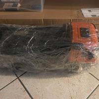 Bruder RC mercedes arocs 6x6 leggere descrizione