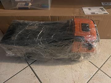 Bruder RC mercedes arocs 6x6 leggere descrizione