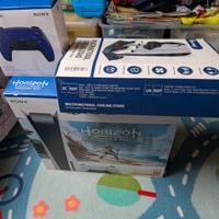 PlayStation 5 con DualSense e Horizon Forbidden