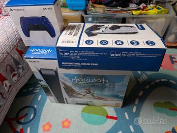 PlayStation 5 con DualSense e Horizon Forbidden