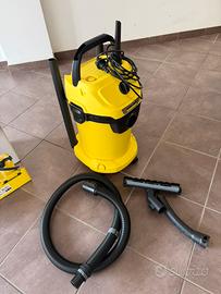 Aspirapolvere e liquidi