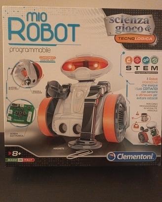mio robot Clementoni