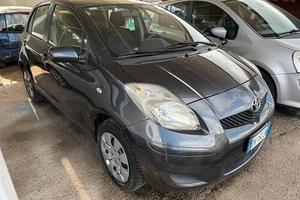 Toyota Yaris 1.0 5 porte Now