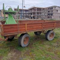 Rimorchio agricolo cassone 4x2