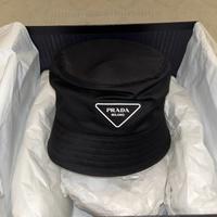Cappello PRADA da pescatore originale