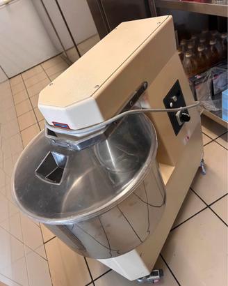 Impastatrice professionale