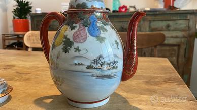 Servizio piattini e tazze The Giapponese primo 900