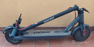 Monopattino elettrico Ducati Pro Evo 1