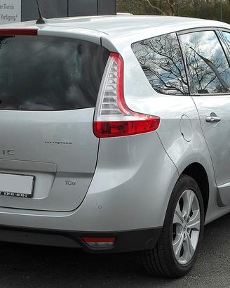 GRAN SCENIC III SERIE PER RICAMBI 