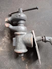 vecchia grande morsa da banco per collezione 29 kg