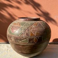 Vaso decorativo in terracotta