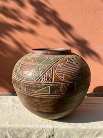 Vaso decorativo in terracotta