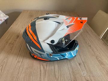 Casco moto LS2 pioneer evo