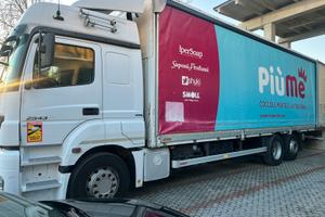 Motrice Mercedes 3 assi