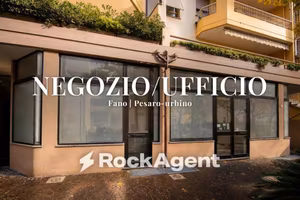 Immobile di 88 m² con 1 locale a Fano