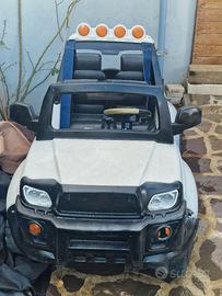 macchina elettrica jeep bambini feber