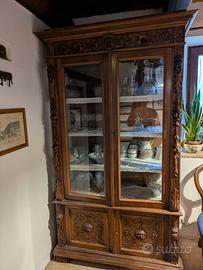 Camera da pranzo primi '900 in noce