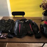 Casco e abbigliamento moto