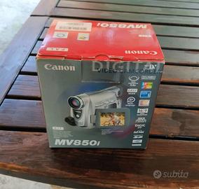 Canon MV850i