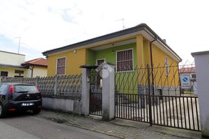 VILLA SINGOLA A SEDRIANO