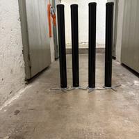Gambe regolabili per tavolo o mensola