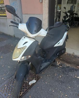 Kymco Agility 200 - 2012 - PERMUTE