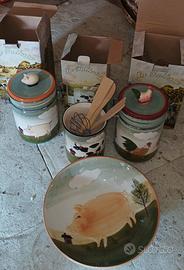 Set soprammobili della fattoria. 