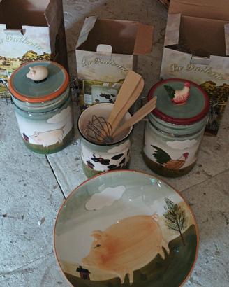 Set soprammobili della fattoria. 