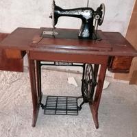 antica macchina da cucire Singer 
