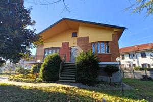 VILLA SINGOLA A SEVESO