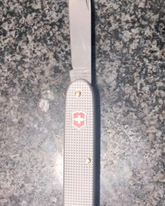 Victorinox Swiss “SOLO” Alox – NUOVO, MAI USATO
