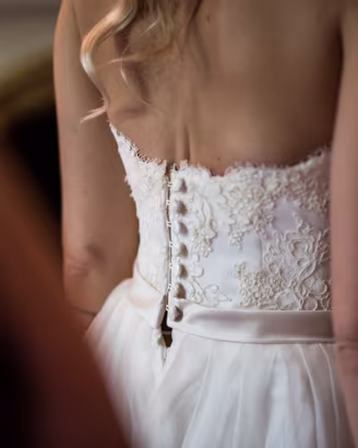 Abito da Sposa Caroline Castigliano seta e pizzo