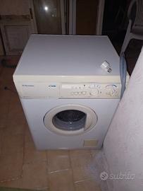 LAVATRICE ELECTROLUX