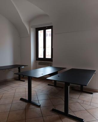 3 Scrivanie Devoko Elettriche Regolabili 180x80