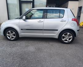 Suzuki Swift 1.3 4x4 5p. GL