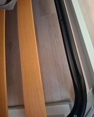 Letto  rete matrimoniale e 2 comodini