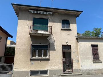 CASA INDIPENDENTE A FERNO