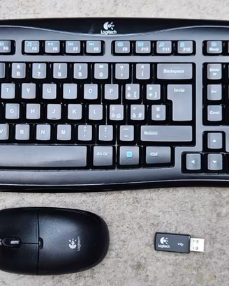 Logitech MK250 – Tastiera + Mouse Wireless