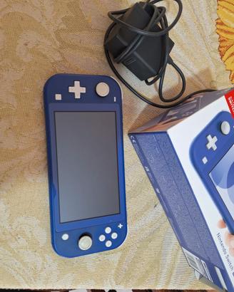 Nintendo Switch Lite + 13 giochi