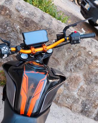 KTM DUKE 390