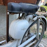 Lambretta48 anni 50