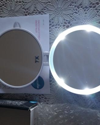 Specchio cosmetico Ingrandente 7x con led