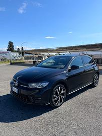 Volkswagen Polo 1.0 TSI R LINE