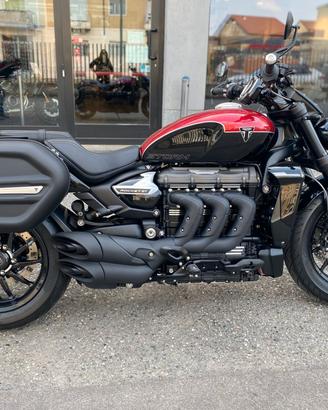 Triumph Rocket III STORM R
